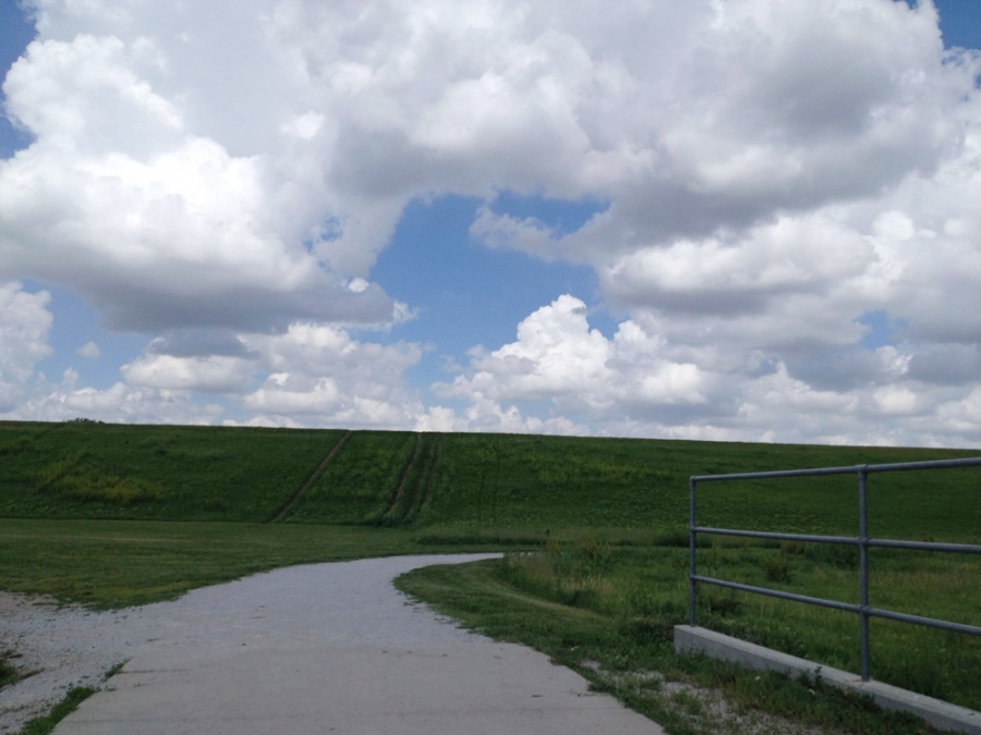 Clouds4e